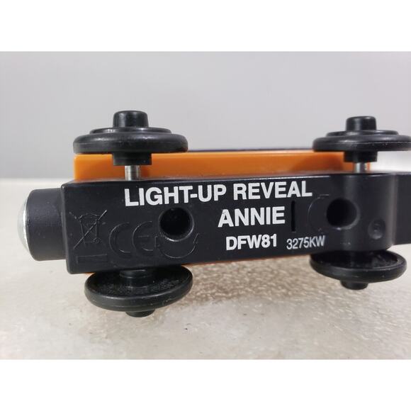 Light-Up Reveal Annie Thomas & Friends Wooden Railway 2012 Mattel Tested - Picture 6 of 6